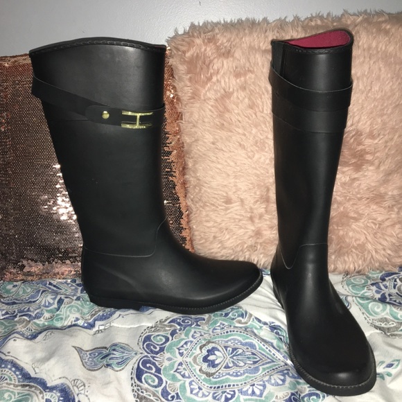 Tommy Hilfiger Shoes - Tommy Hilfiger Rain Boots